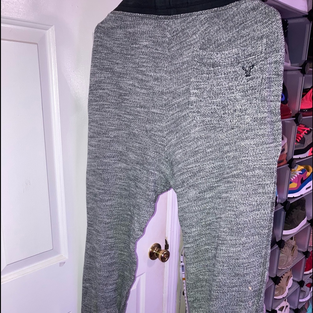 American Eagle joggers